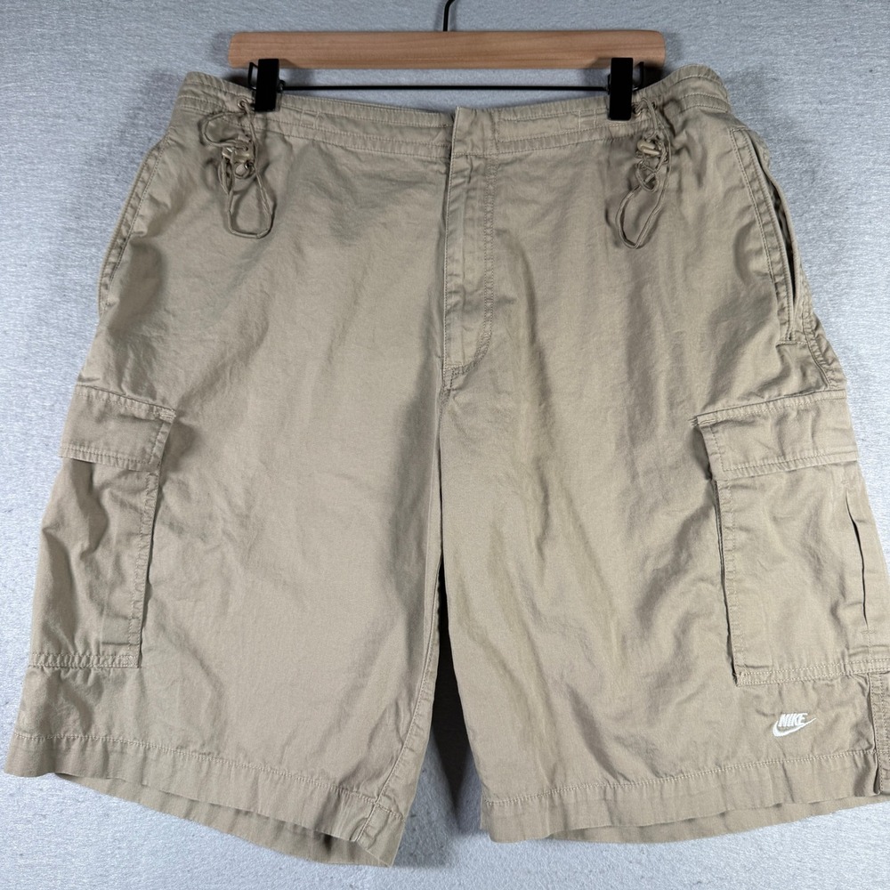 Vintage Nike Mens Cargo Shorts Tan Khaki Cotton Utility Hiking 143320 Size Large